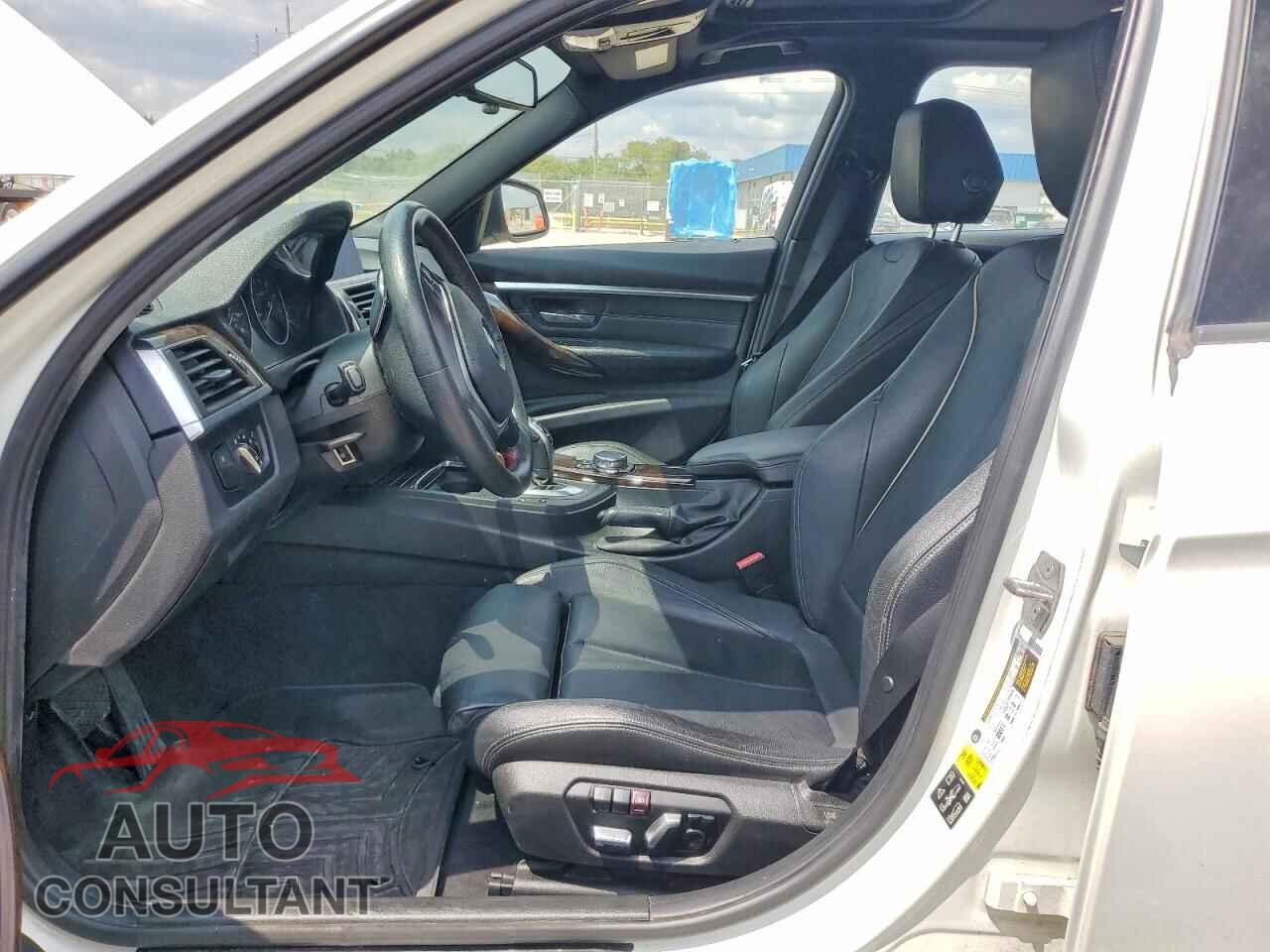 BMW 328 XI SUL 2016 - WBA8E3G54GNU05277
