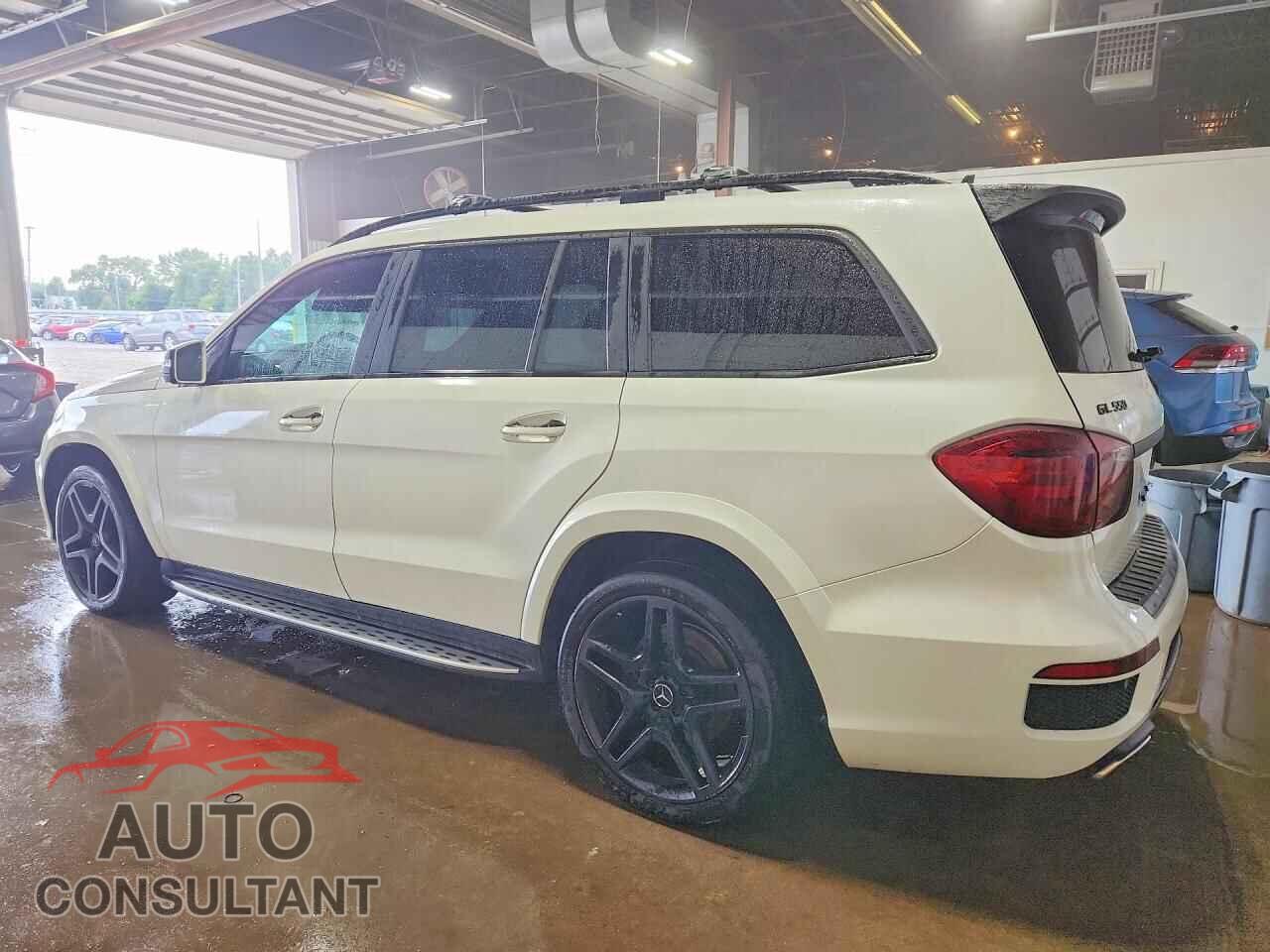 MERCEDES-BENZ GL-CLASS 2014 - 4JGDF7DE7EA377680