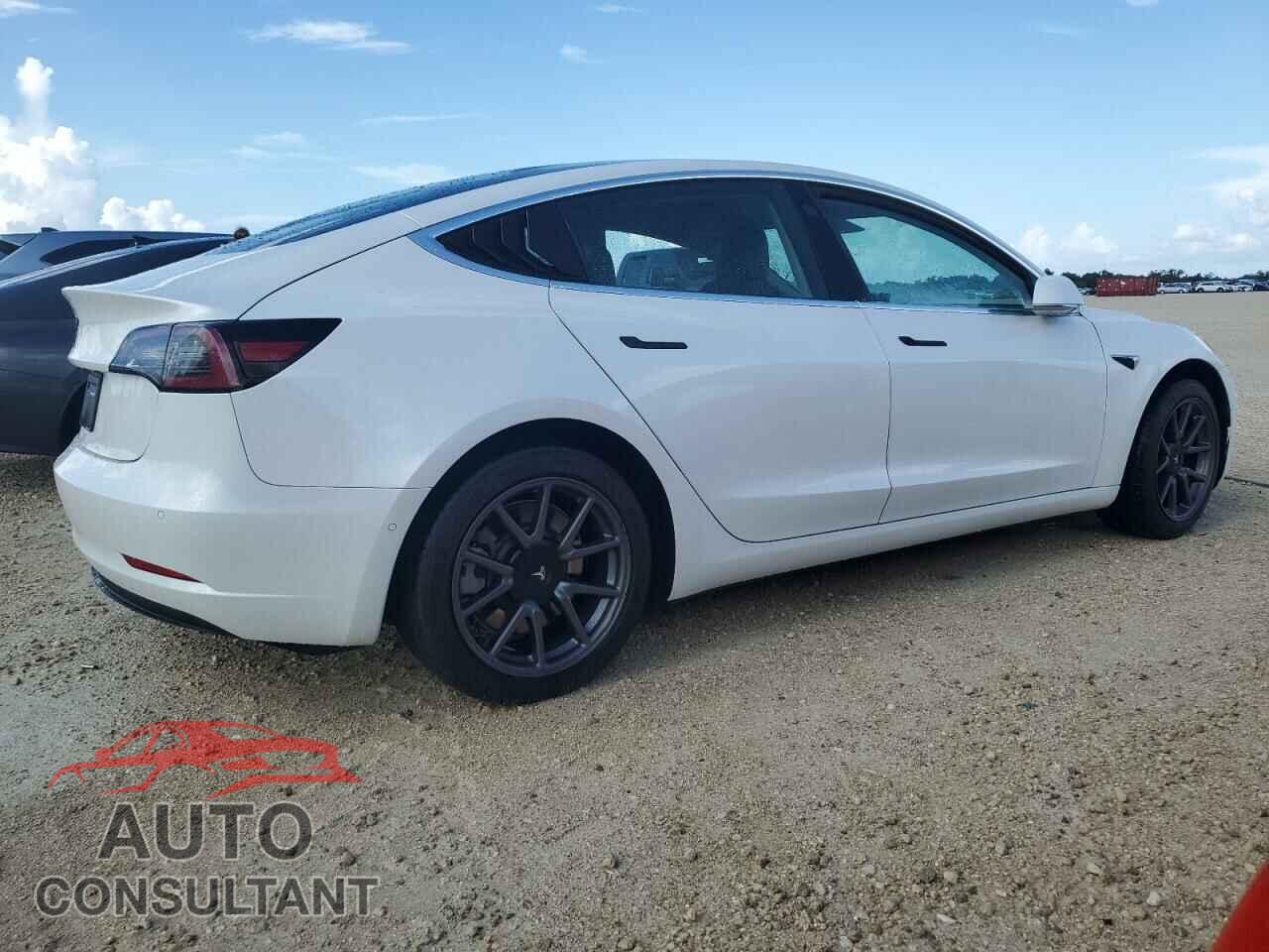 TESLA MODEL 3 2020 - 5YJ3E1EA2LF737468