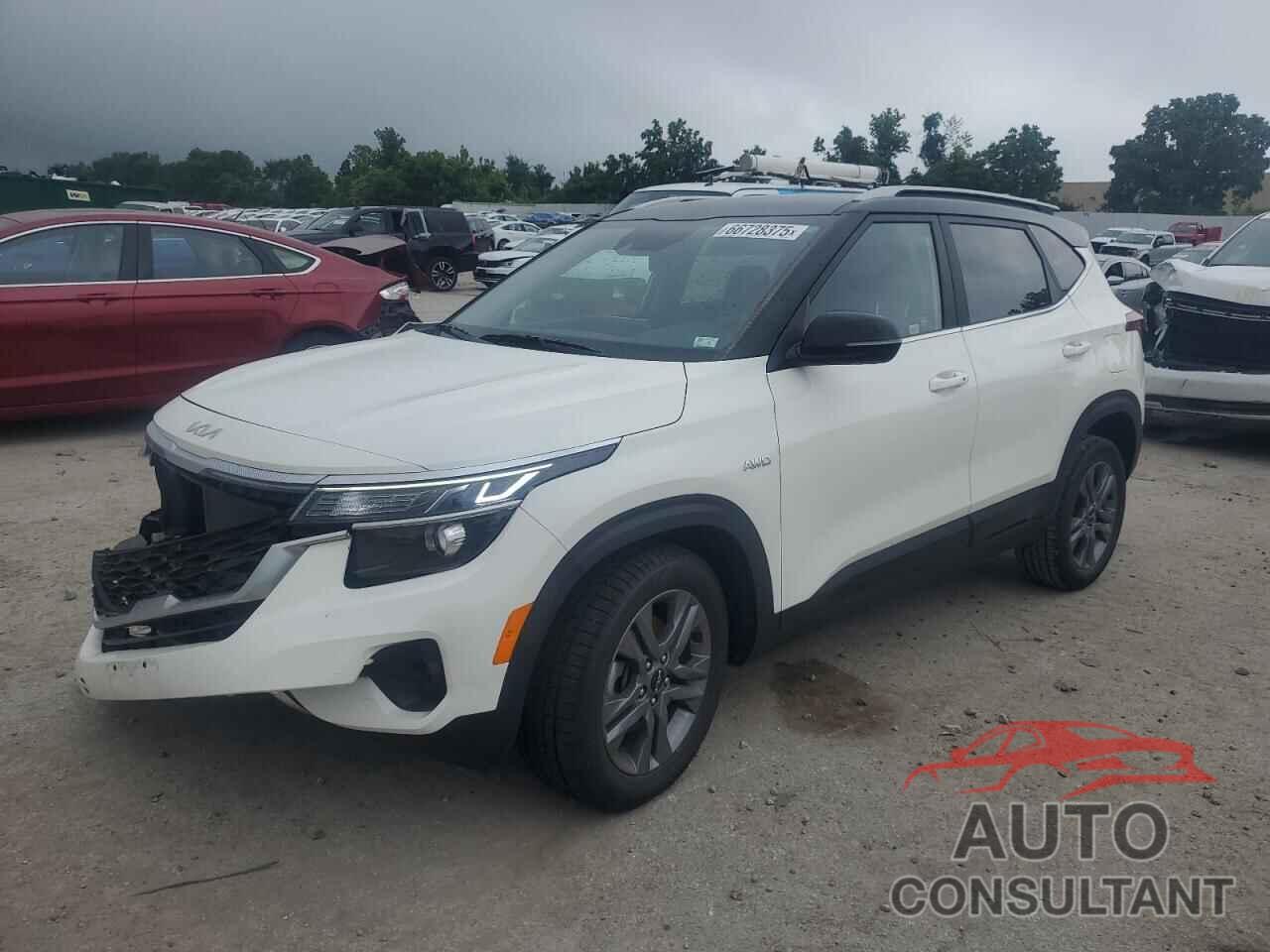 KIA SELTOS 2023 - KNDEUCAA3P7458037