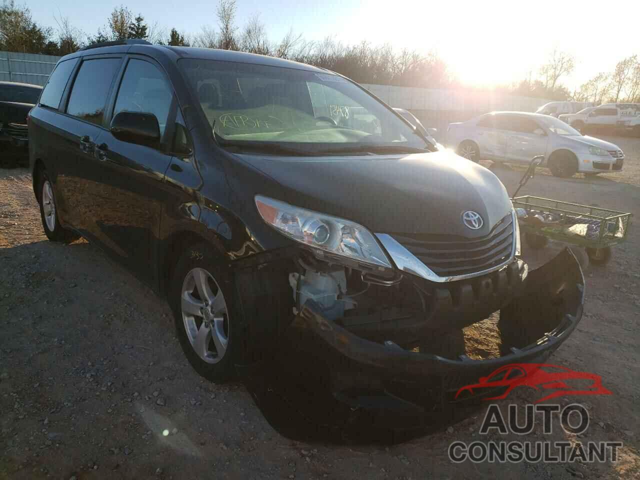 TOYOTA SIENNA 2016 - 5TDKK3DC1GS752290