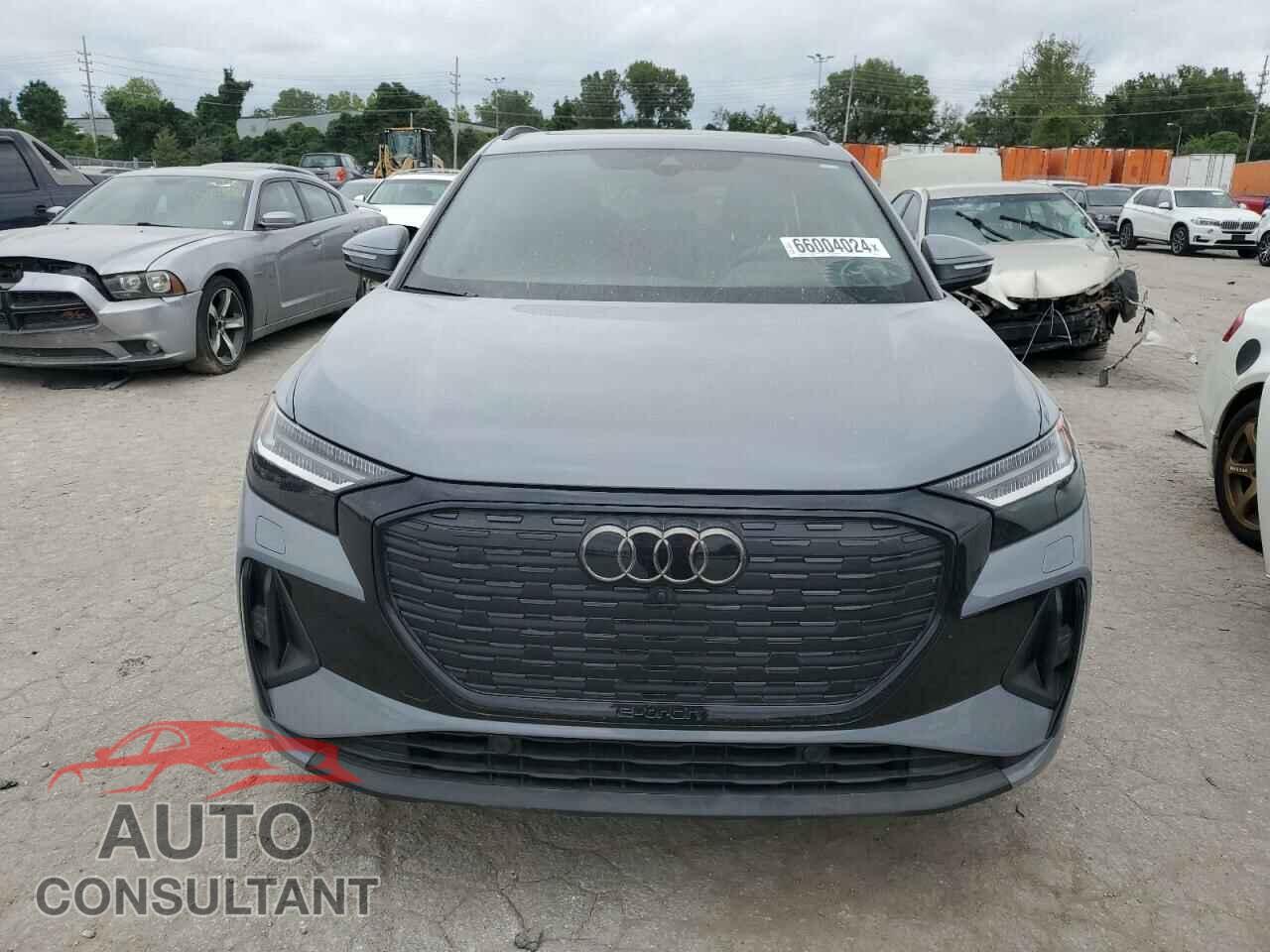 AUDI Q4 E-TRON 2023 - WA1M2BFZ4PP046357