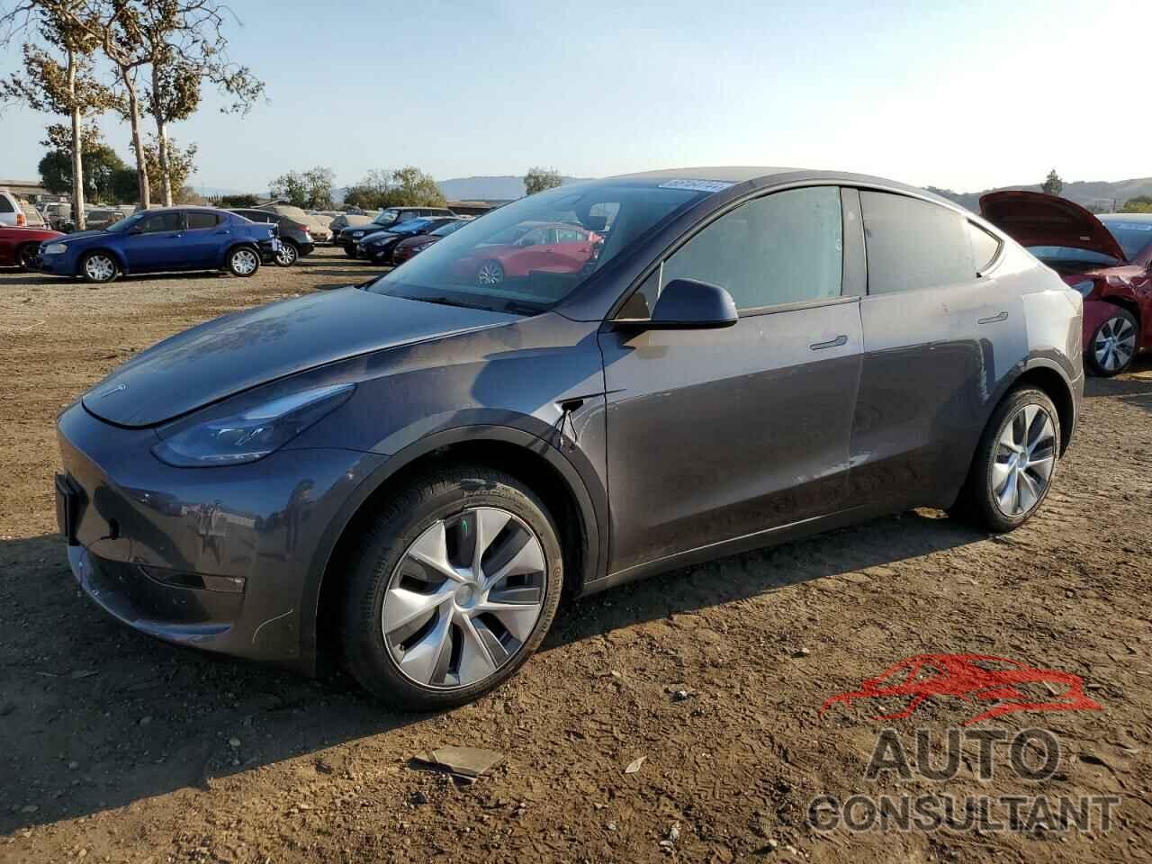 TESLA MODEL Y 2023 - 7SAYGDED6PF960469