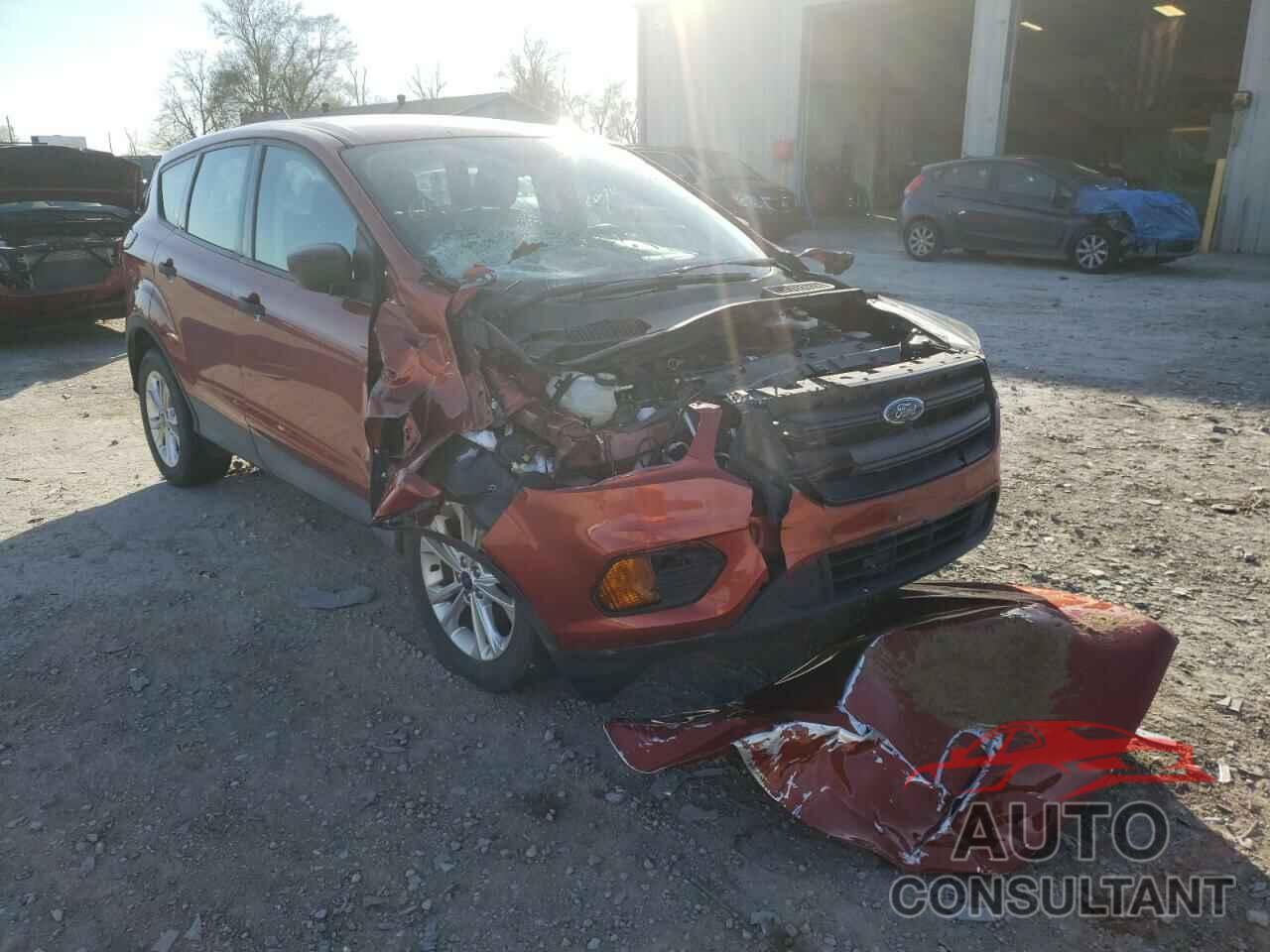 FORD ESCAPE 2019 - 1FMCU0F79KUB46961