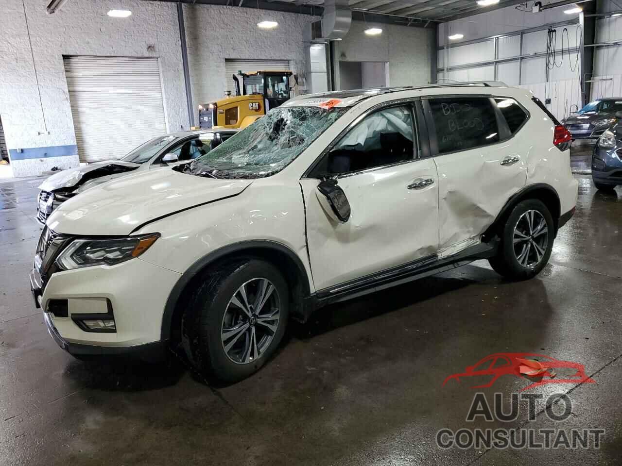 NISSAN ROGUE 2017 - JN8AT2MV4HW260928