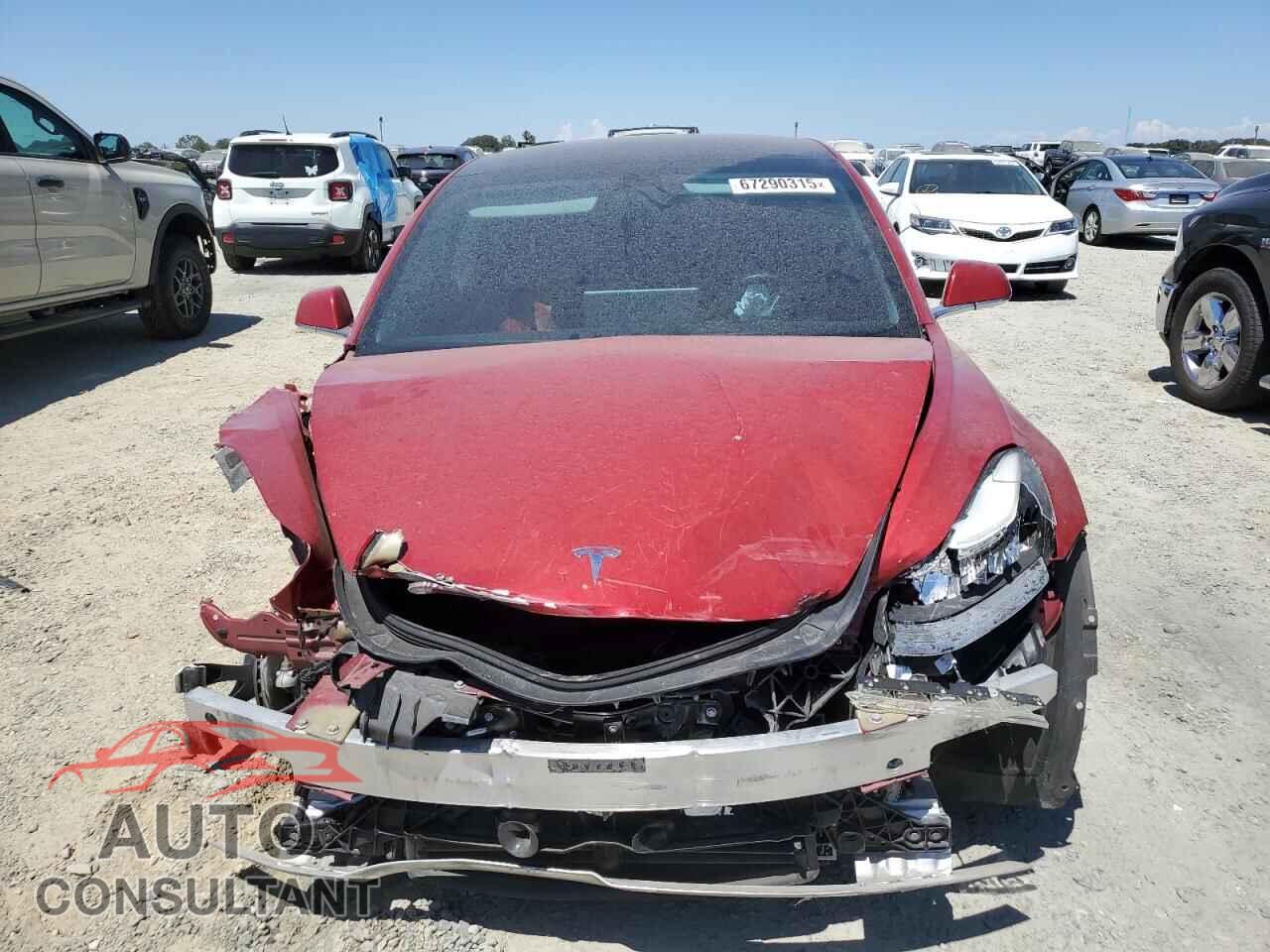 TESLA MODEL 3 2018 - 5YJ3E1EA2JF040105