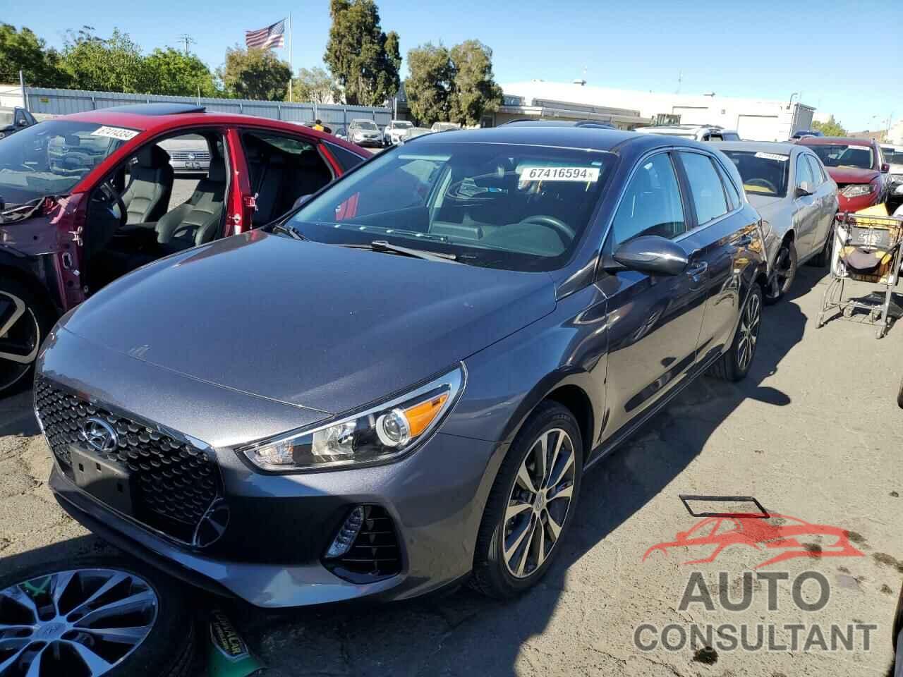 HYUNDAI ELANTRA 2018 - KMHH35LE7JU023795