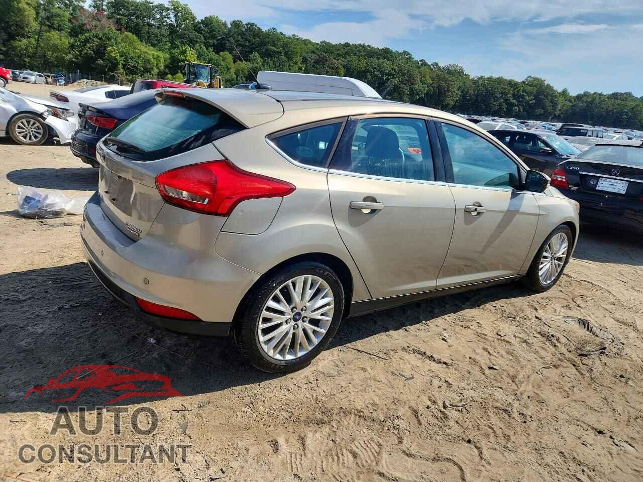 FORD FOCUS 2016 - 1FADP3N28GL320299