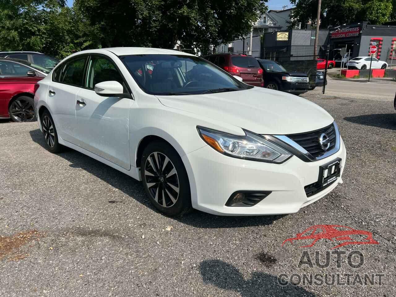 NISSAN ALTIMA 2018 - 1N4AL3AP4JC283162