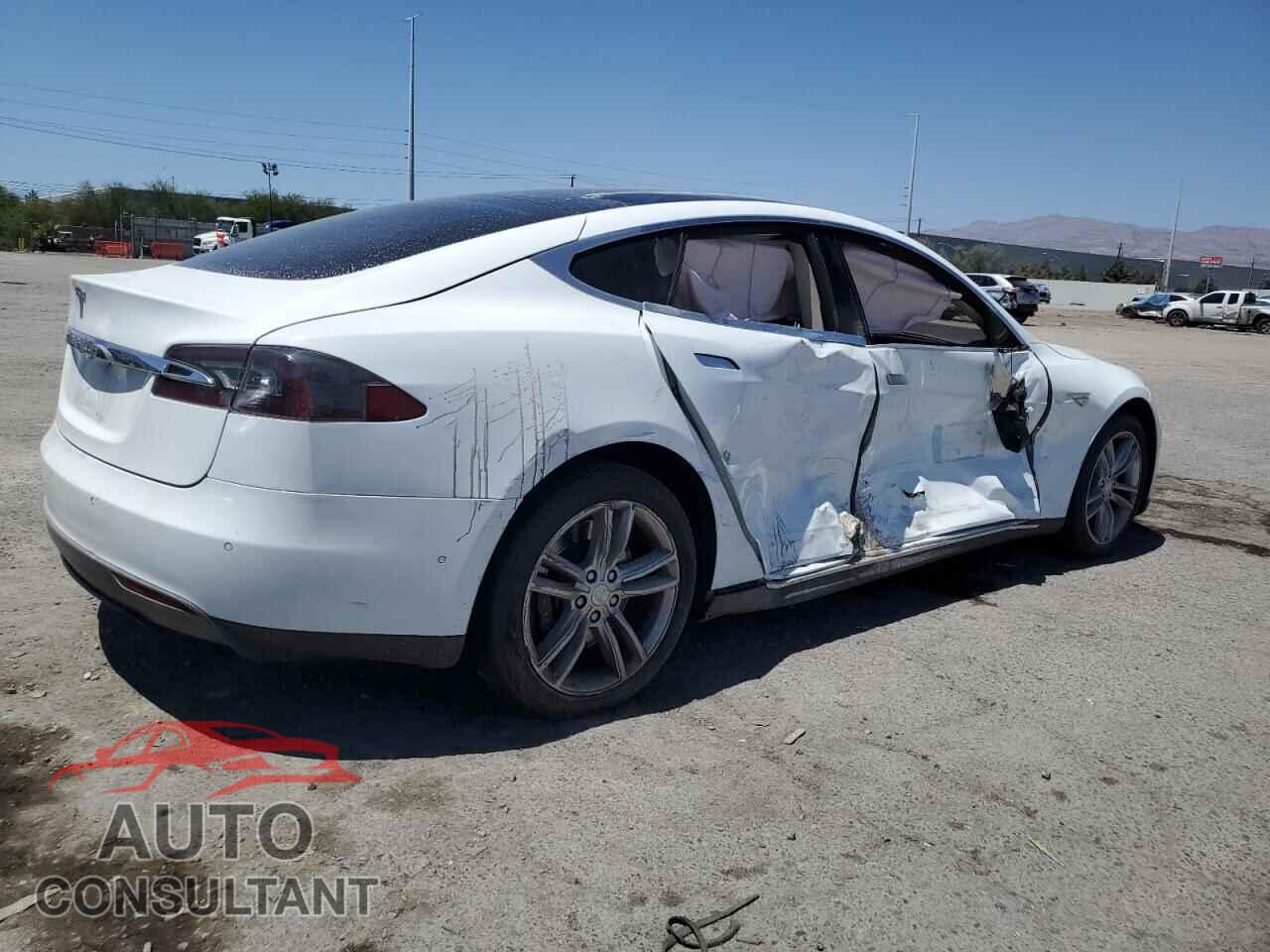 TESLA MODEL S 2014 - 5YJSA1S14EFP53802