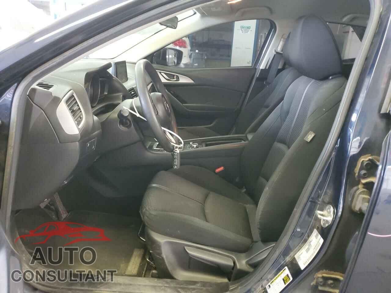 MAZDA 3 2017 - 3MZBN1U76HM102142