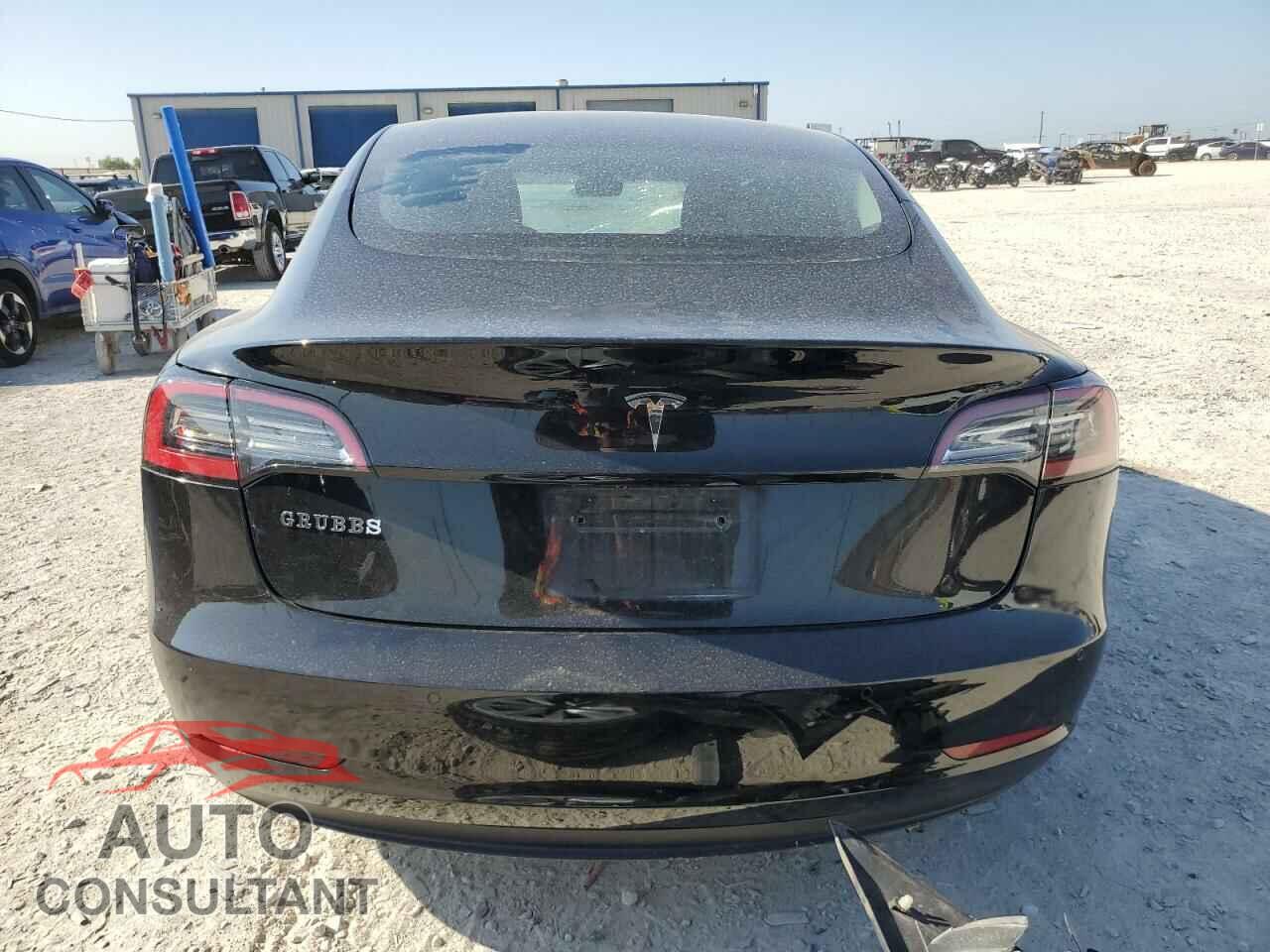 TESLA MODEL 3 2022 - 5YJ3E1EA2NF145099