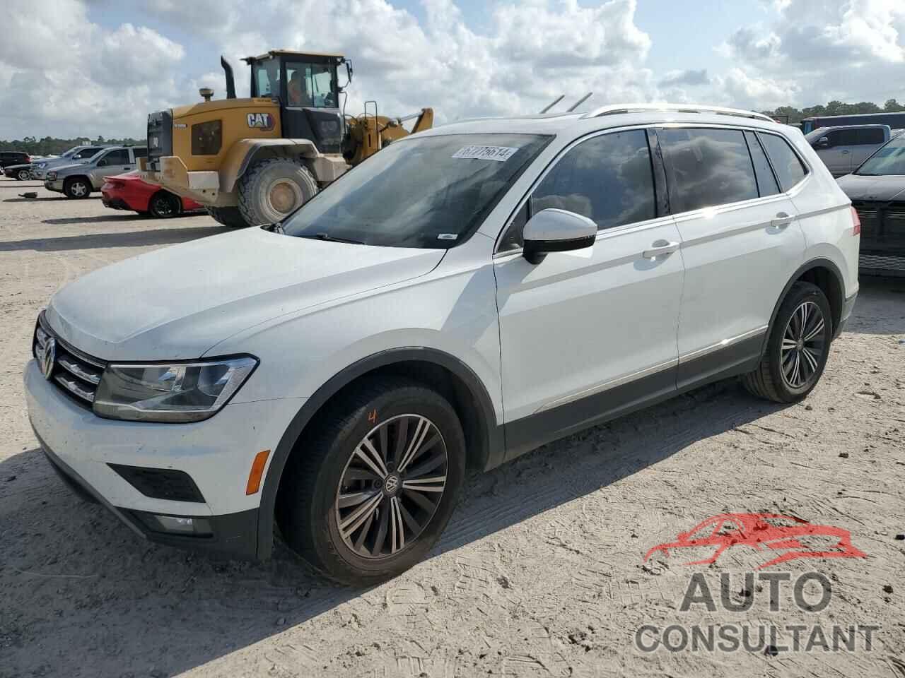 VOLKSWAGEN TIGUAN 2018 - 3VV2B7AX1JM061350