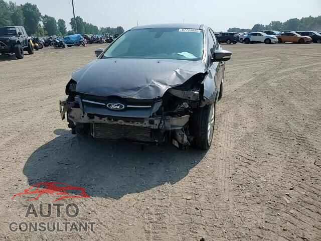 FORD FOCUS 2012 - 1FAHP3H21CL119187