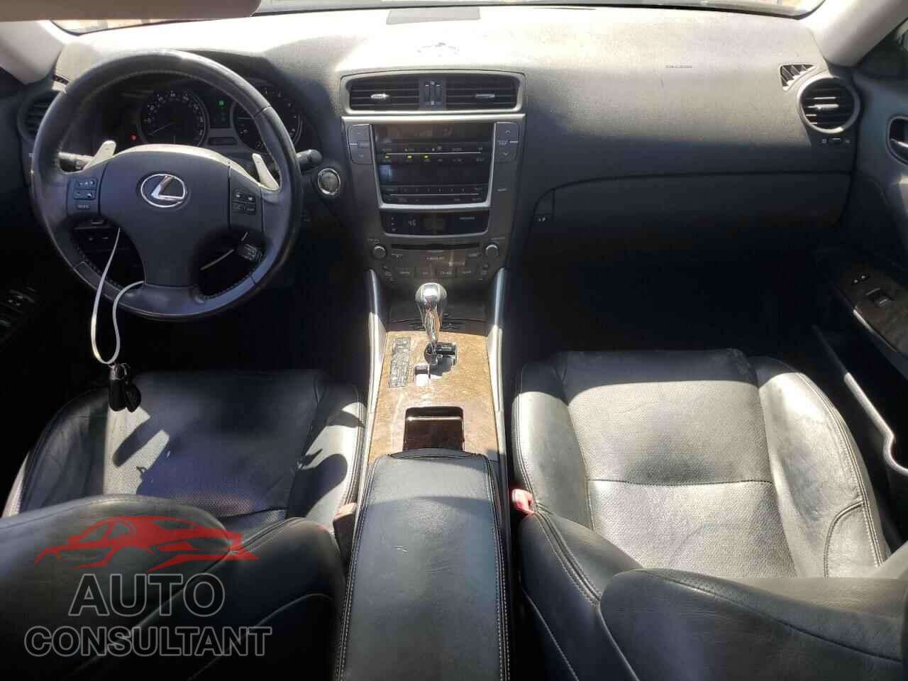 LEXUS IS 2010 - JTHBF5C24A2097368