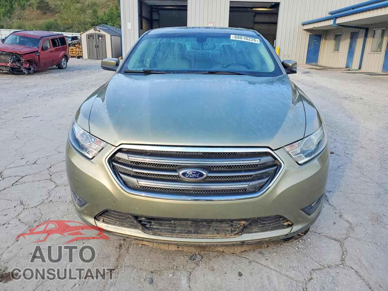 FORD TAURUS 2013 - 1FAHP2E84DG133405