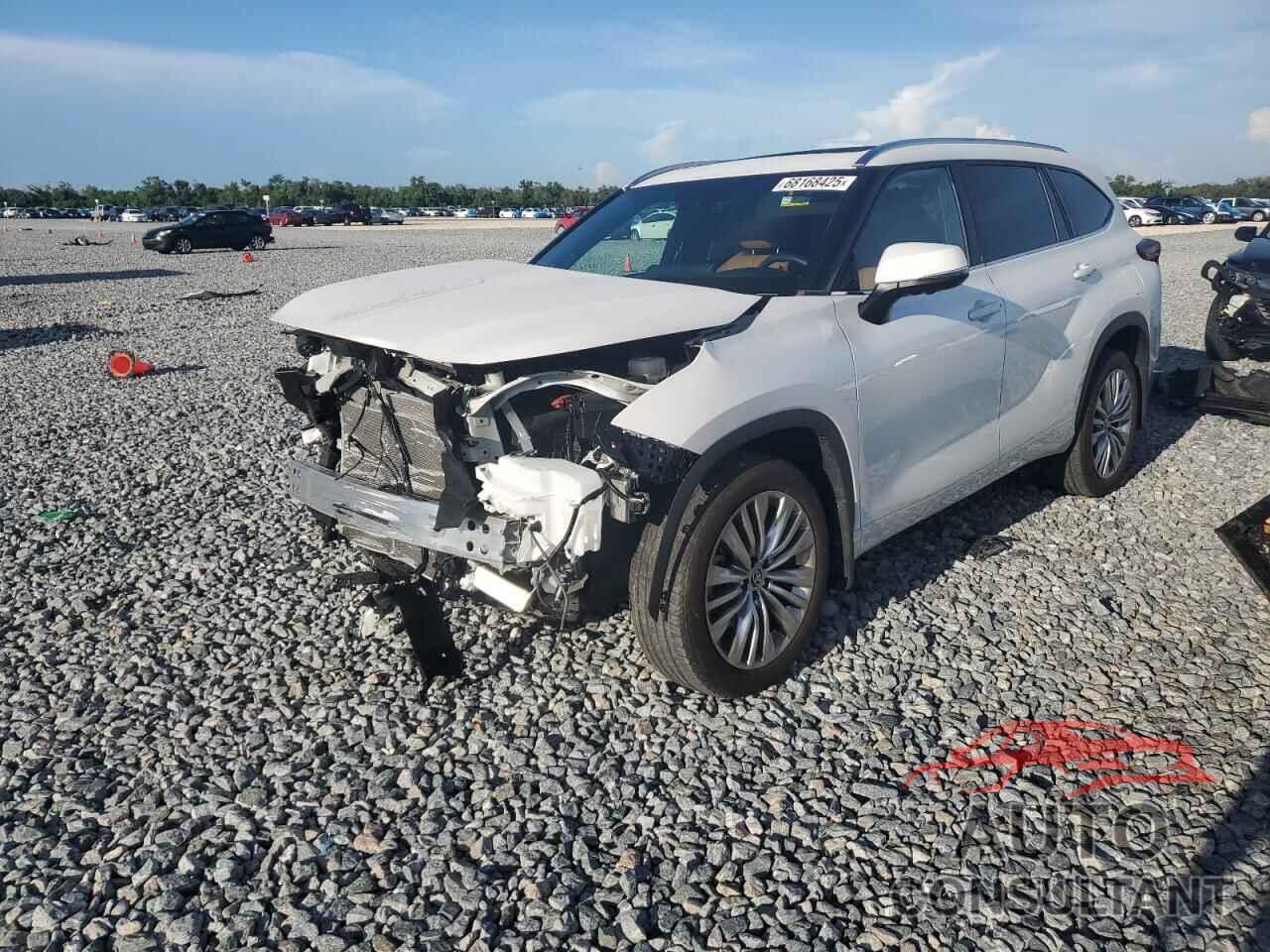 TOYOTA HIGHLANDER 2024 - 5TDKDRAH0RS535510