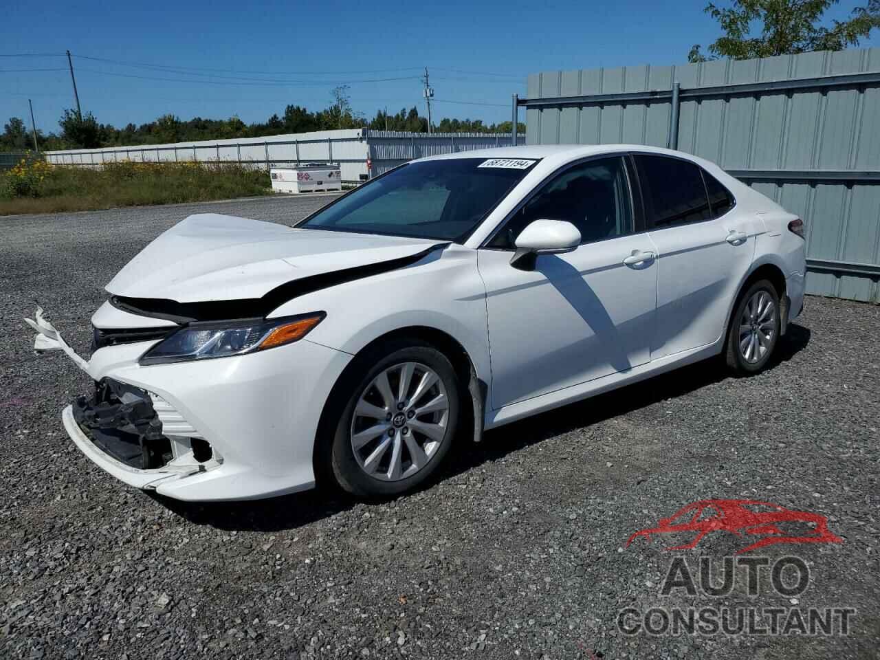 TOYOTA CAMRY 2018 - 4T1B11HK7JU505587