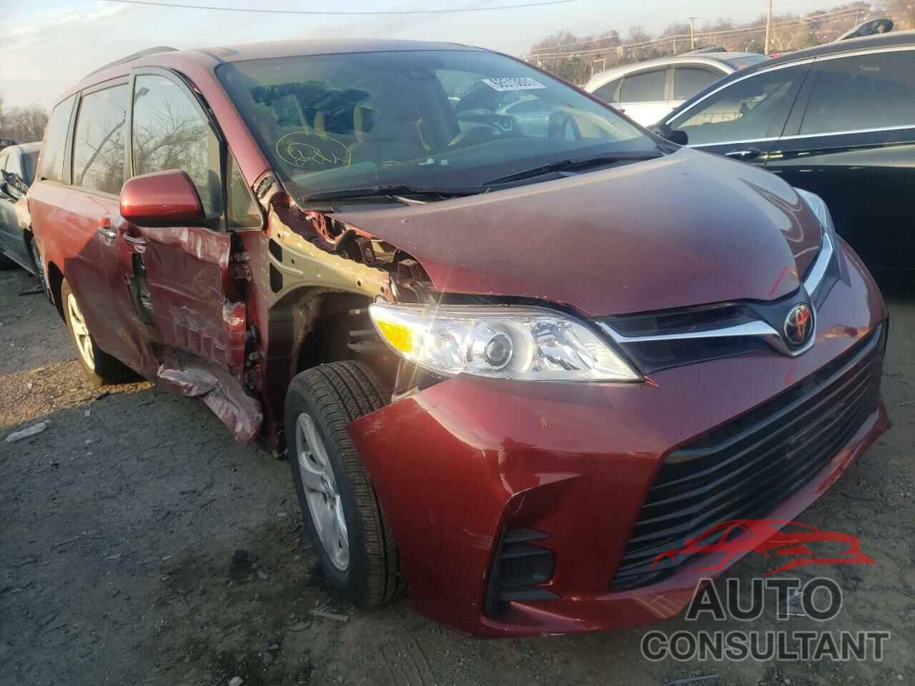 TOYOTA SIENNA 2019 - 5TDKZ3DC6KS006406