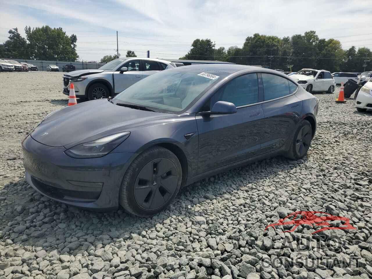 TESLA MODEL 3 2022 - 5YJ3E1EB4NF180395