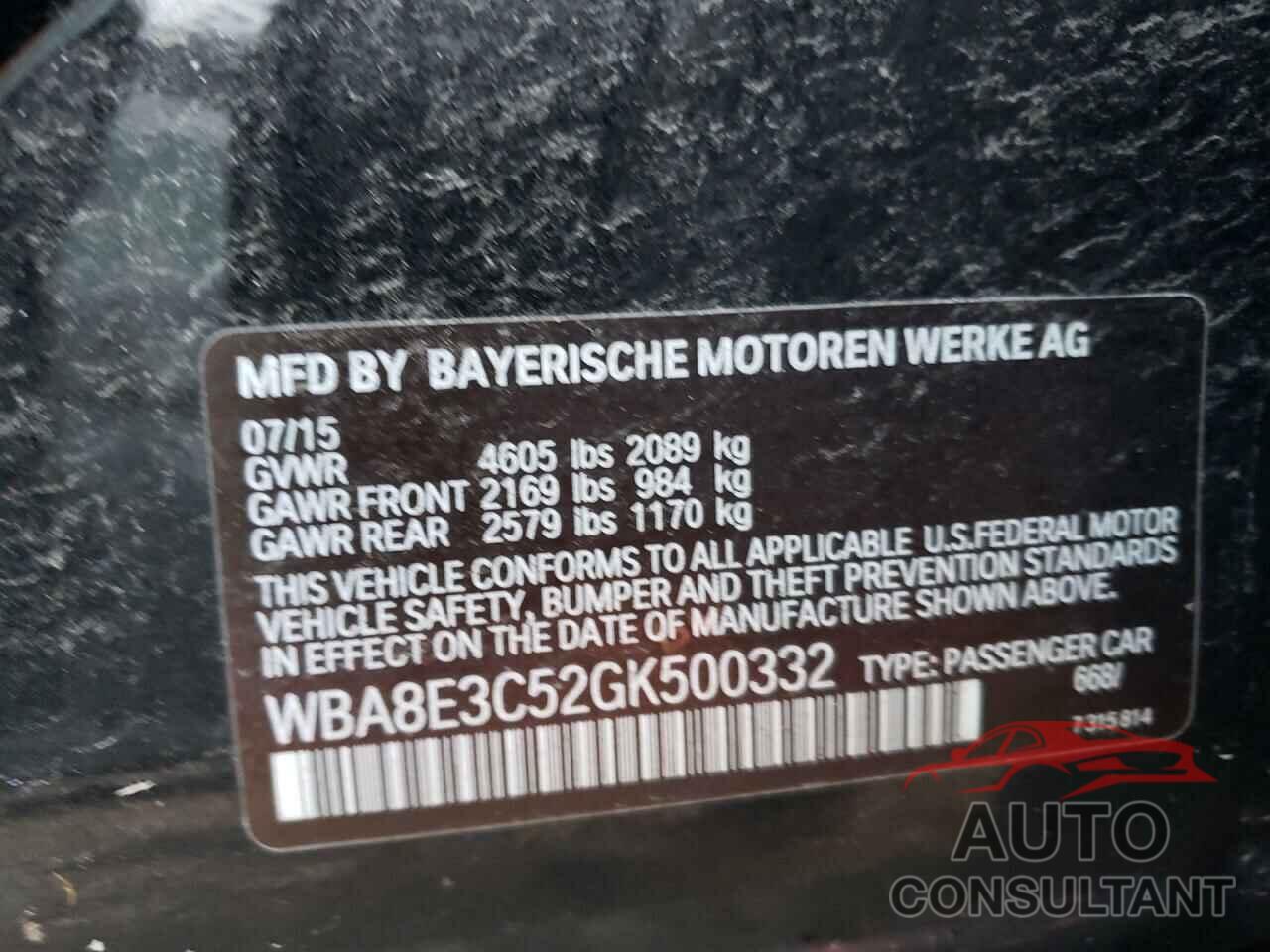 BMW 3 SERIES 2016 - WBA8E3C52GK500332