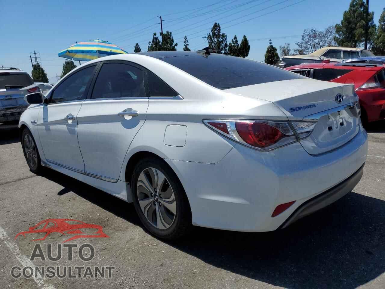 HYUNDAI SONATA 2014 - KMHEC4A44EA105563
