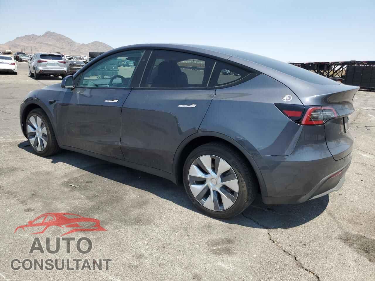 TESLA MODEL Y 2023 - 7SAYGDEE5PF920182