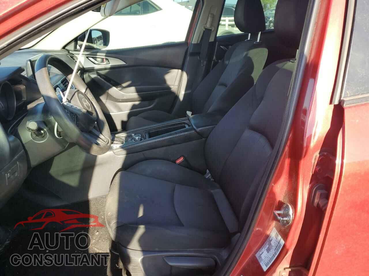 MAZDA 3 2018 - 3MZBN1U73JM176186