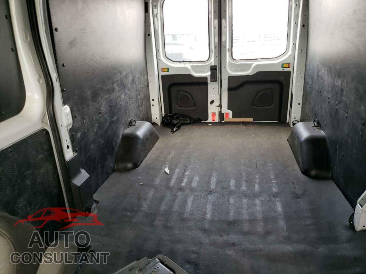 FORD TRANSIT CO 2019 - 1FTYR2CM4KKB07563