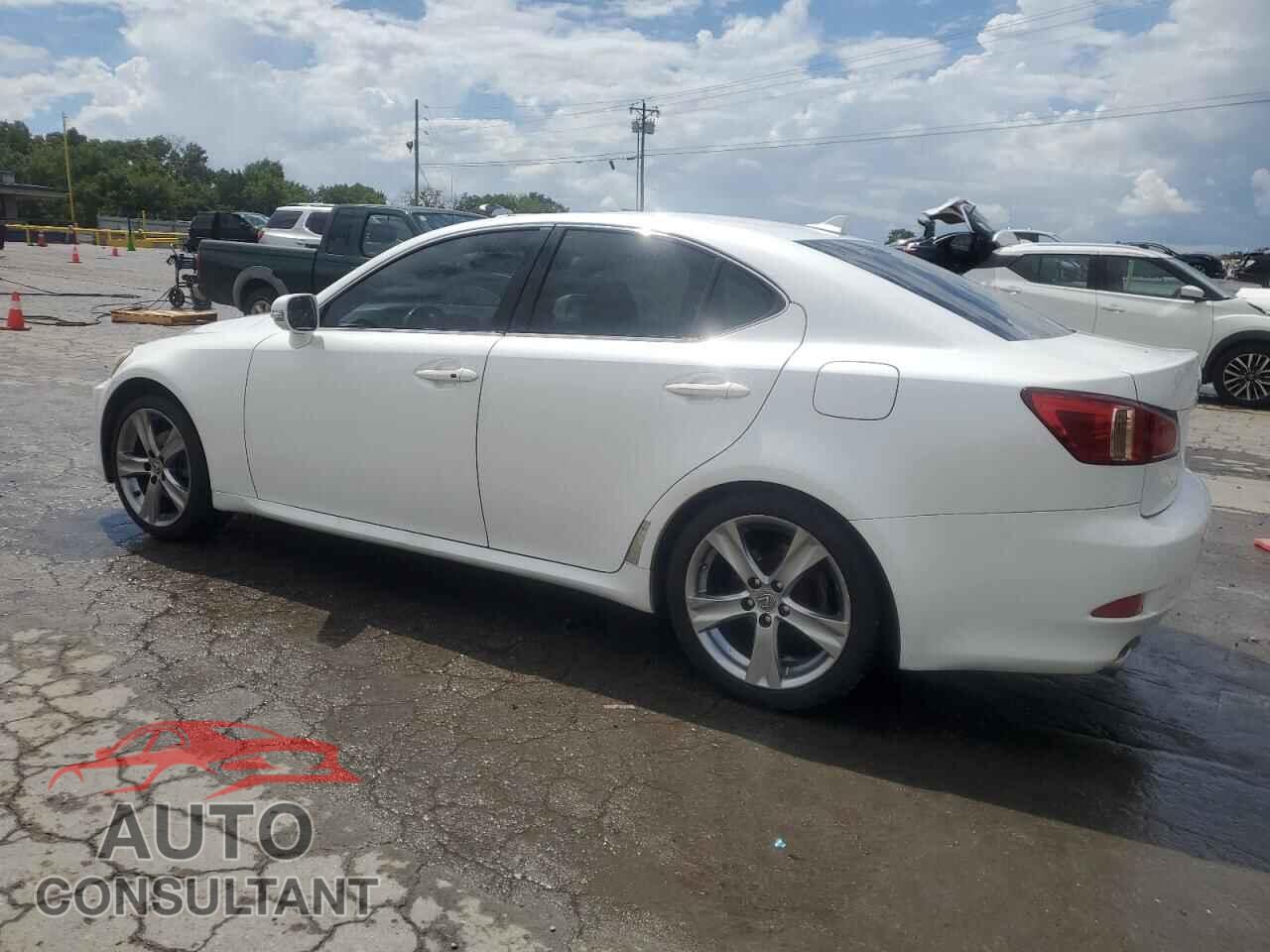 LEXUS IS 2013 - JTHBF5C27D5189058