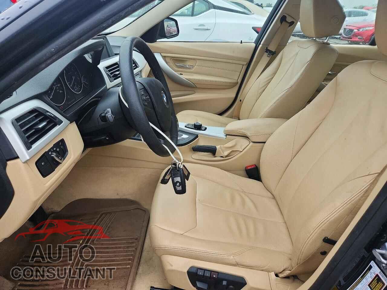 BMW 3 SERIES 2013 - WBA3A5C54DJ461987