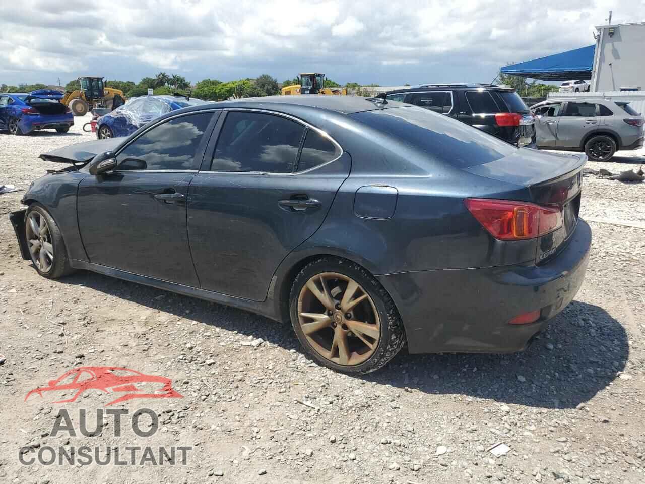 LEXUS IS 2009 - JTHBK262195094671