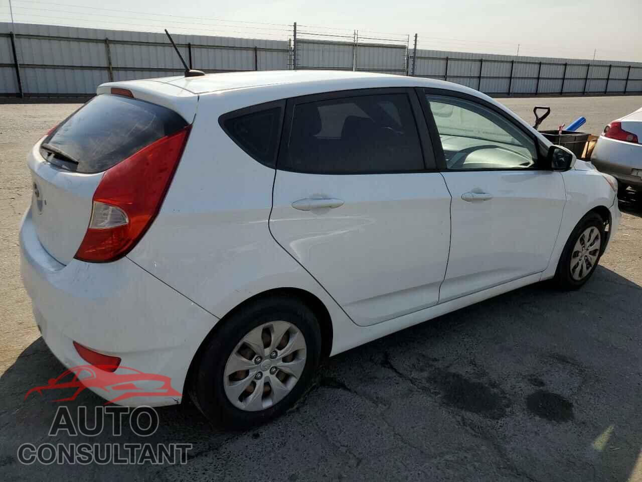 HYUNDAI ACCENT 2017 - KMHCT5AE2HU301204