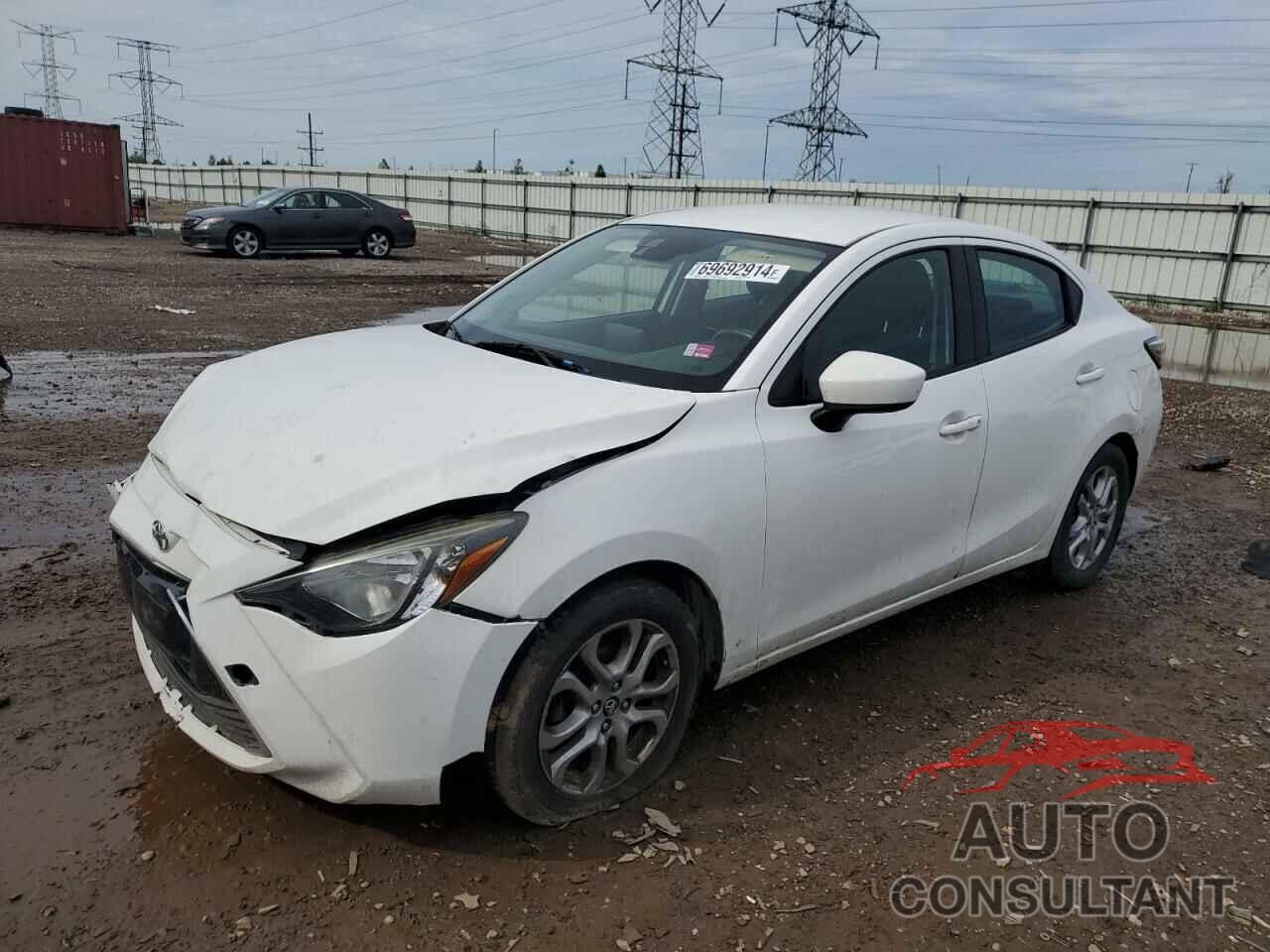 TOYOTA YARIS 2018 - 3MYDLBYV1JY305178