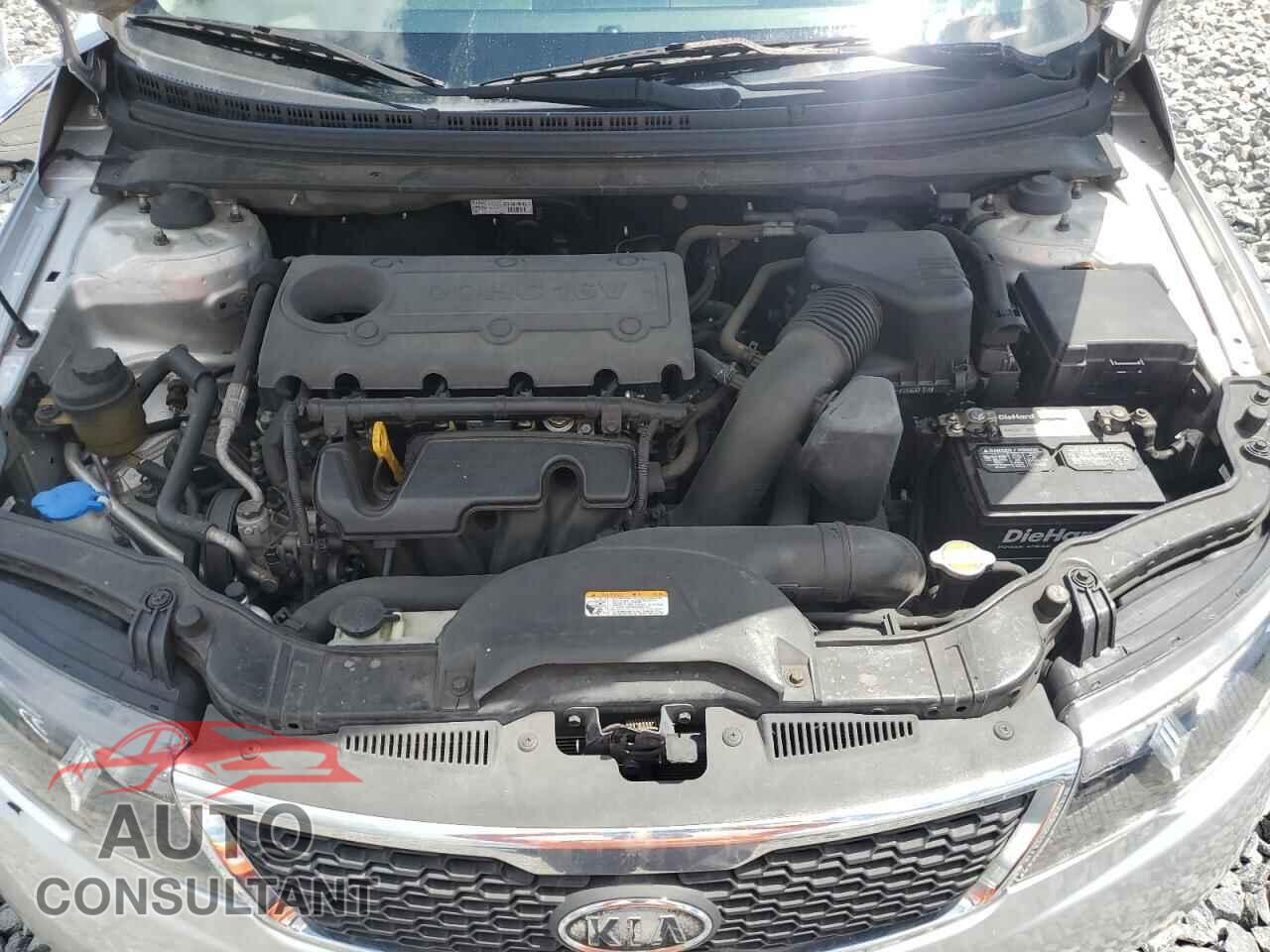 KIA FORTE 2012 - KNAFU4A21C5547370