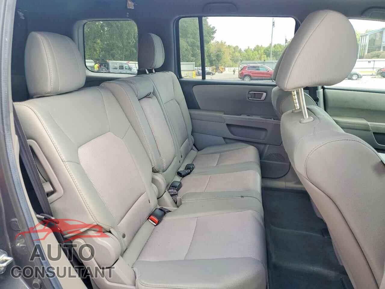 HONDA PILOT 2012 - 5FNYF4H49CB071994
