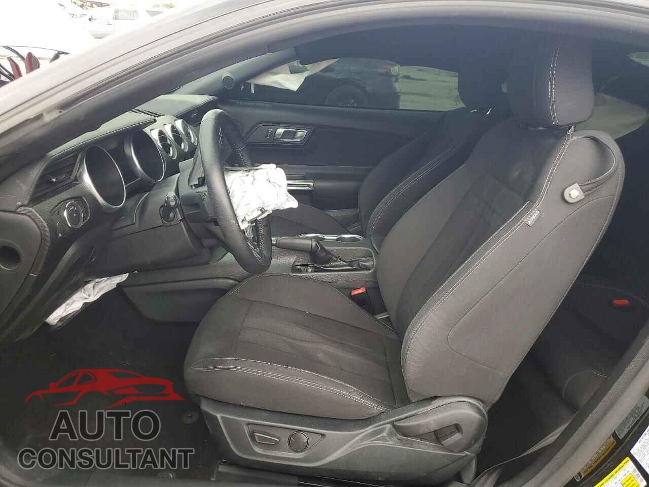 FORD MUSTANG 2023 - 1FA6P8THXP5101720