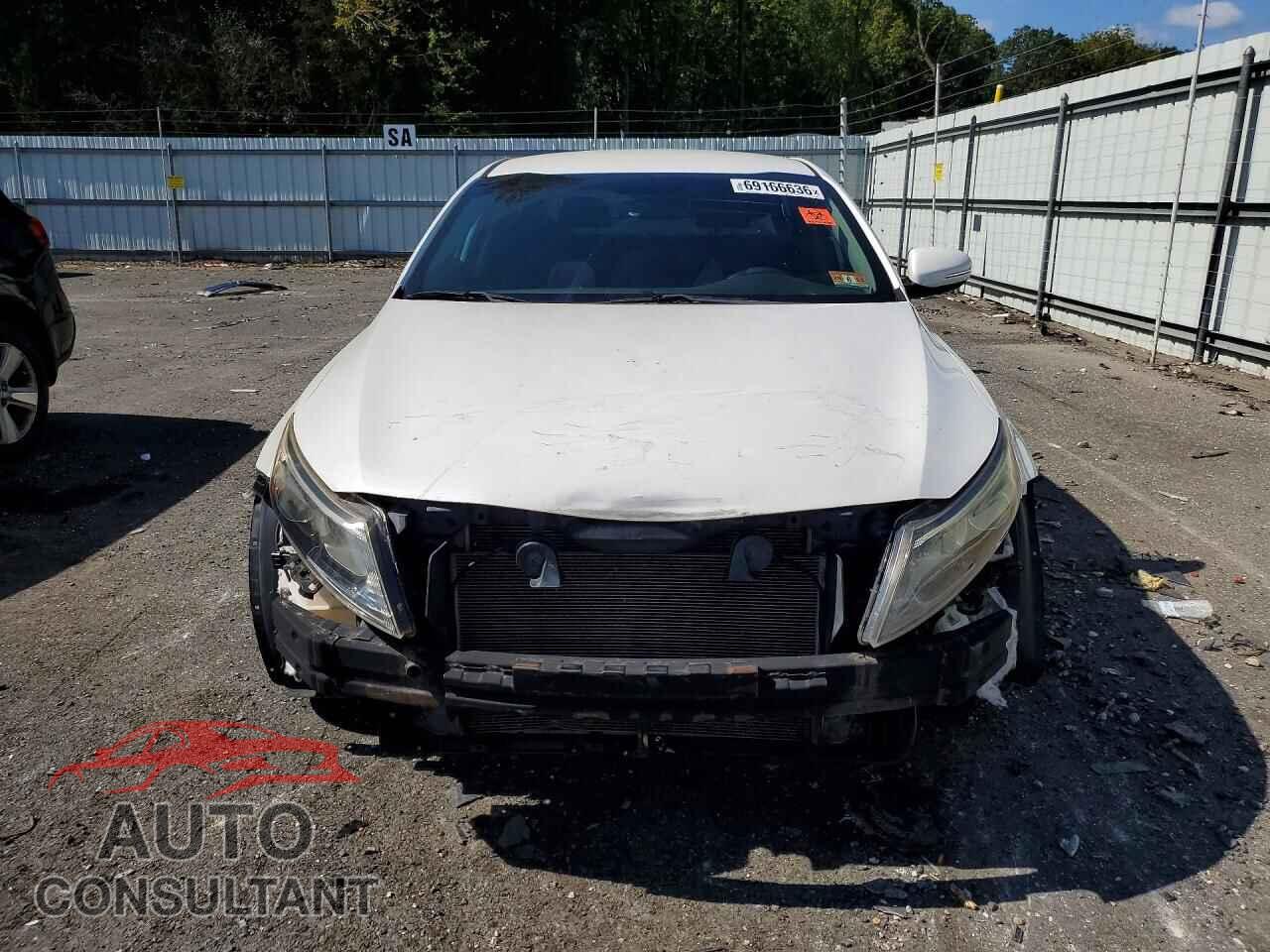 KIA OPTIMA 2015 - KNAGM4A70F5648324