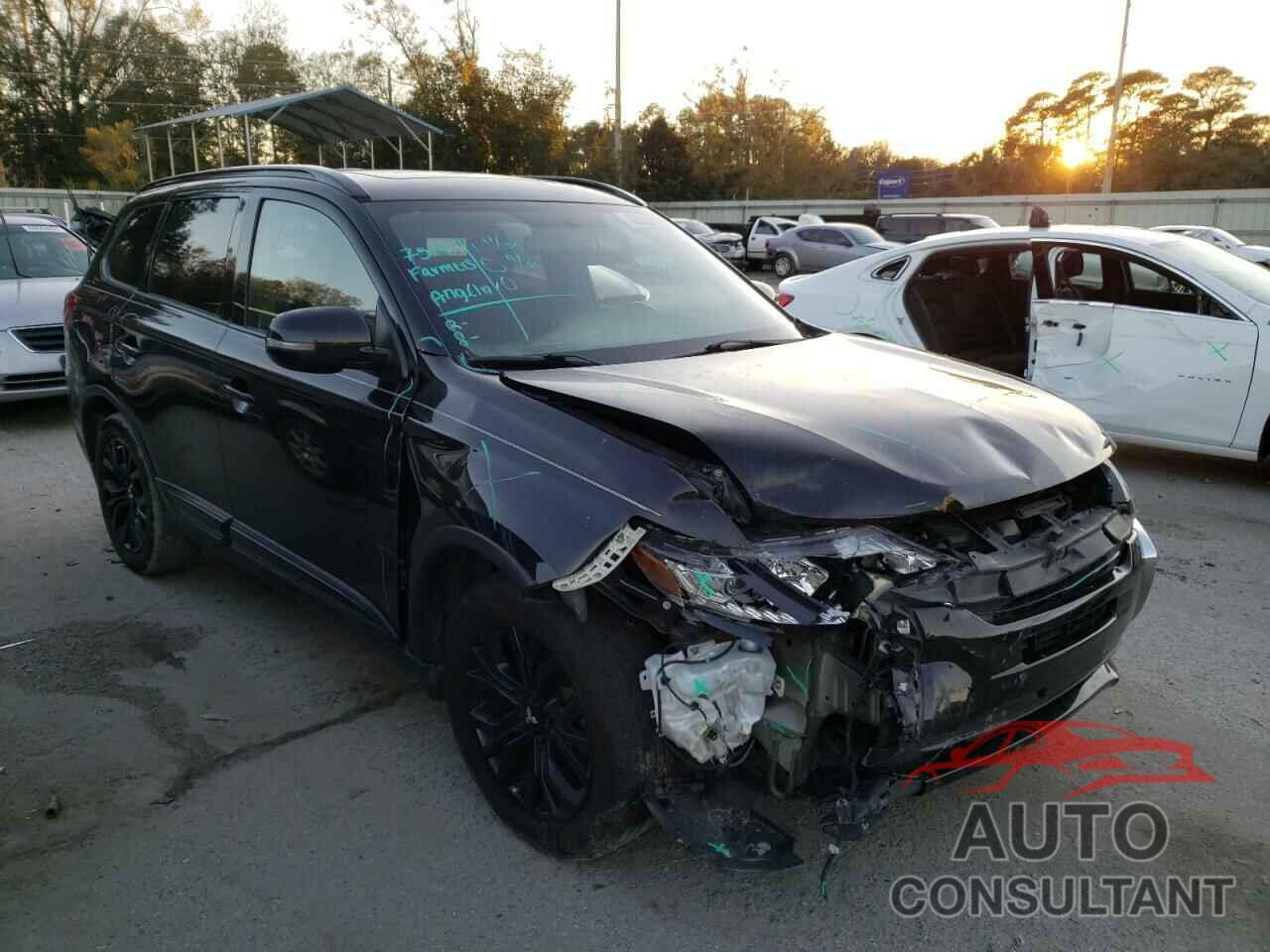 MITSUBISHI OUTLANDER 2018 - JA4AD3A34JZ060132
