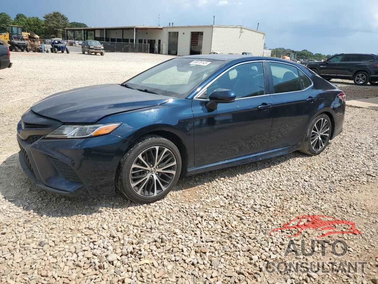 TOYOTA CAMRY 2018 - 4T1B11HK3JU629050