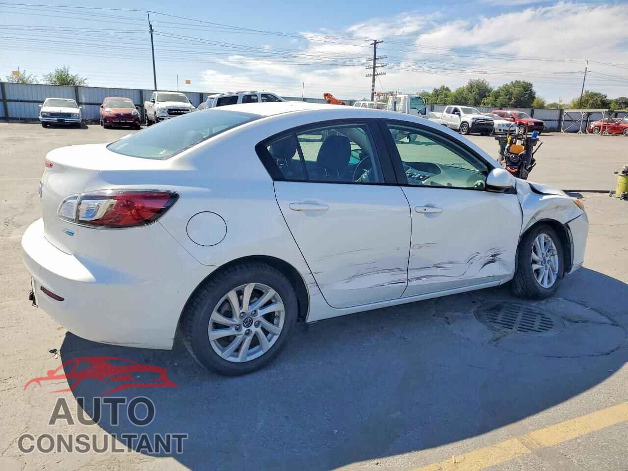 MAZDA 3 2013 - JM1BL1VP0D1749134