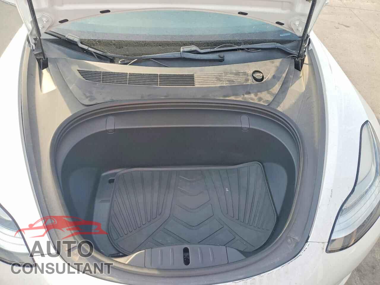 TESLA MODEL 3 2019 - 5YJ3E1EA9KF426540