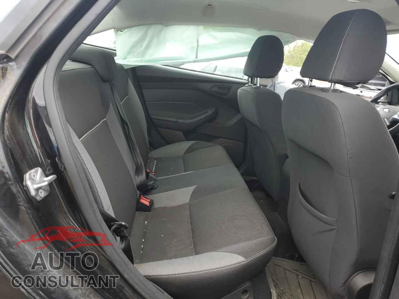 FORD FOCUS 2012 - 1FAHP3F28CL400034