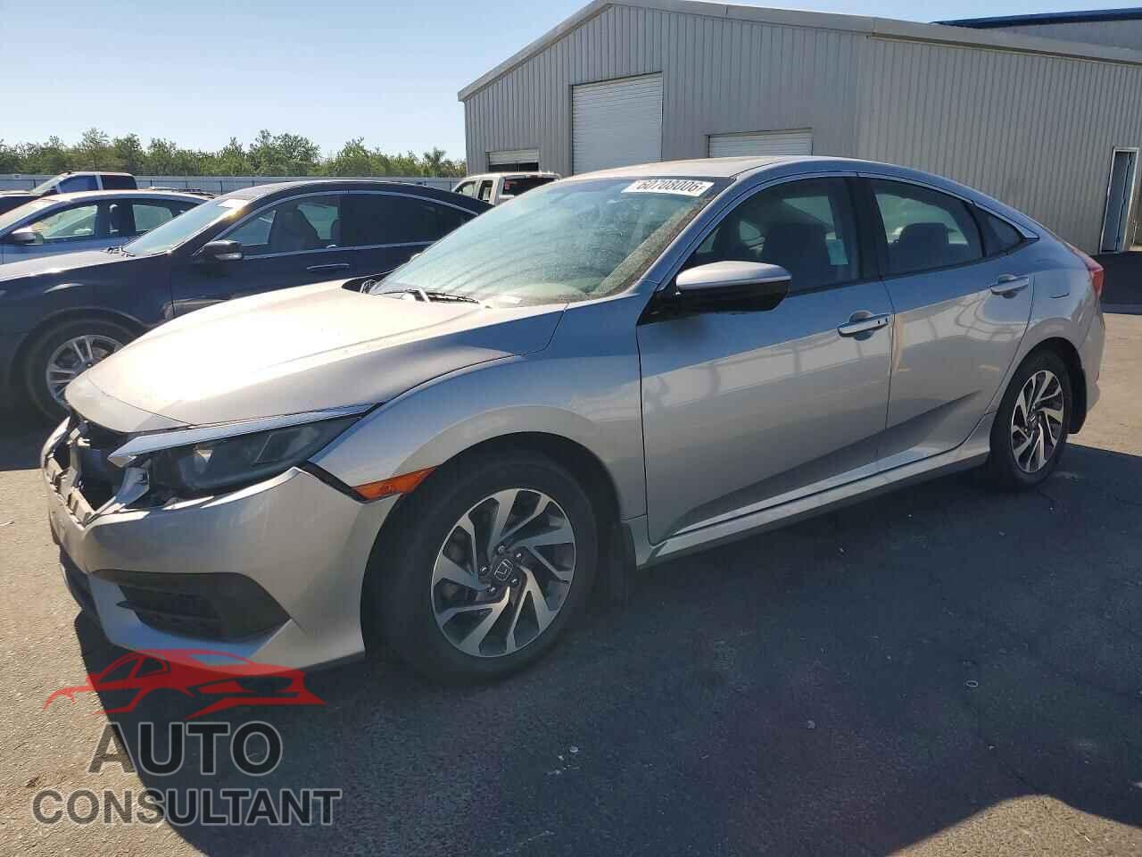 HONDA CIVIC 2018 - 2HGFC2F70JH513992