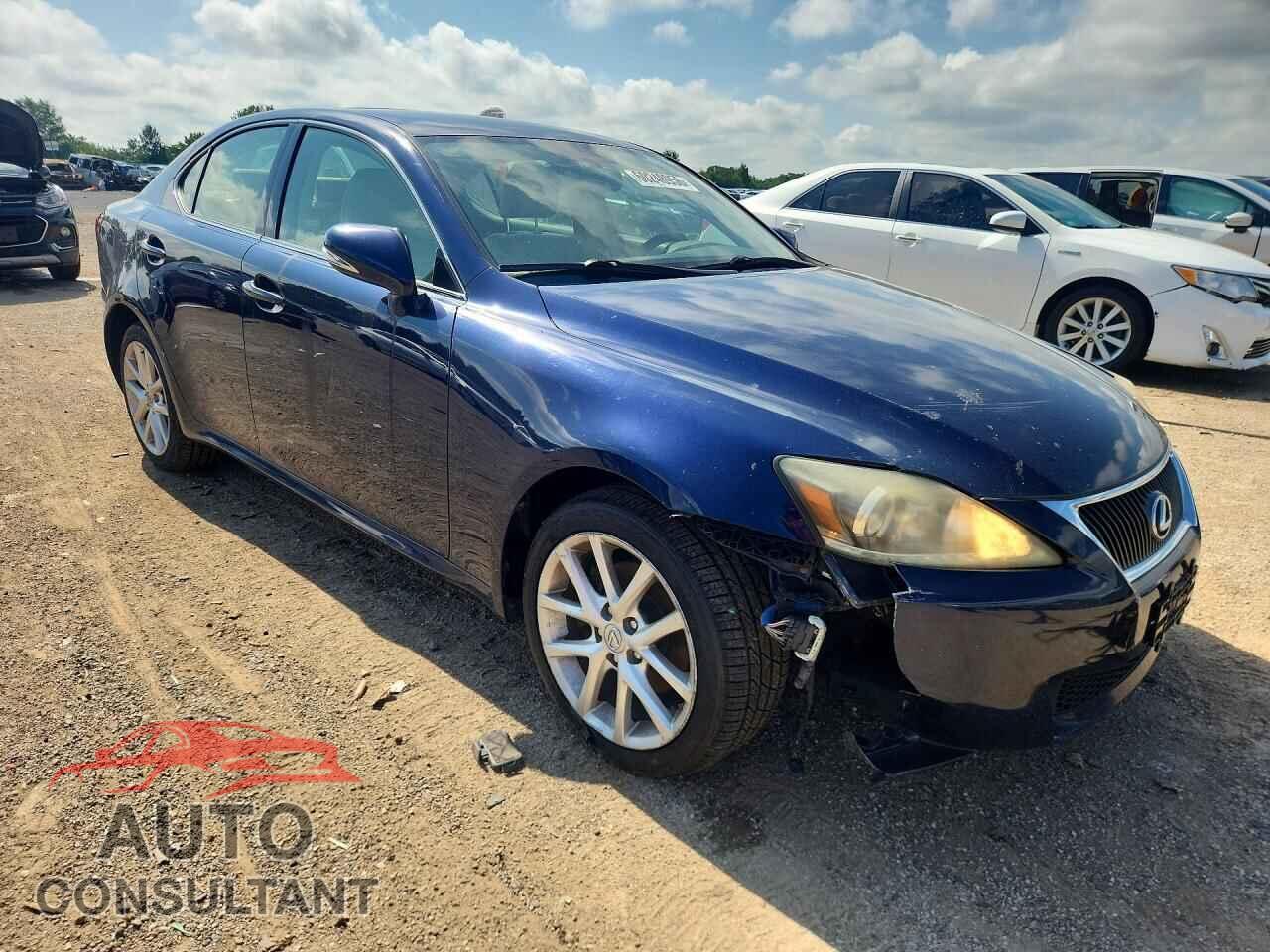 LEXUS IS 2011 - JTHCF5C29B5047540