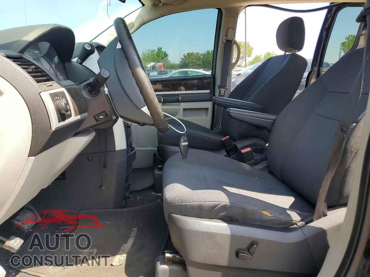 DODGE CARAVAN 2010 - 2D4RN5D1XAR173074