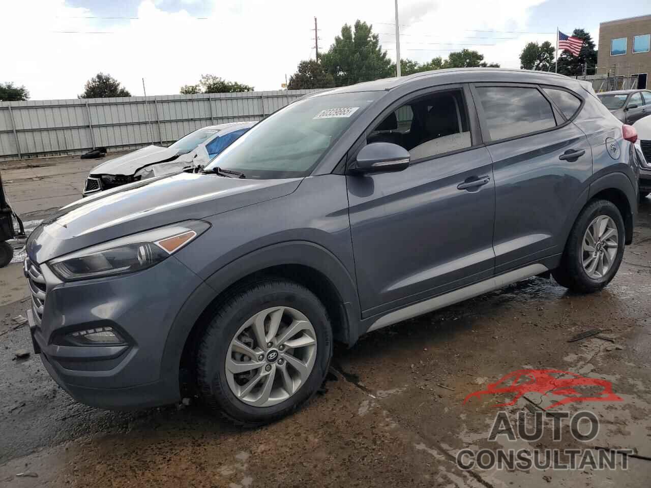 HYUNDAI TUCSON 2018 - KM8J3CA42JU768812