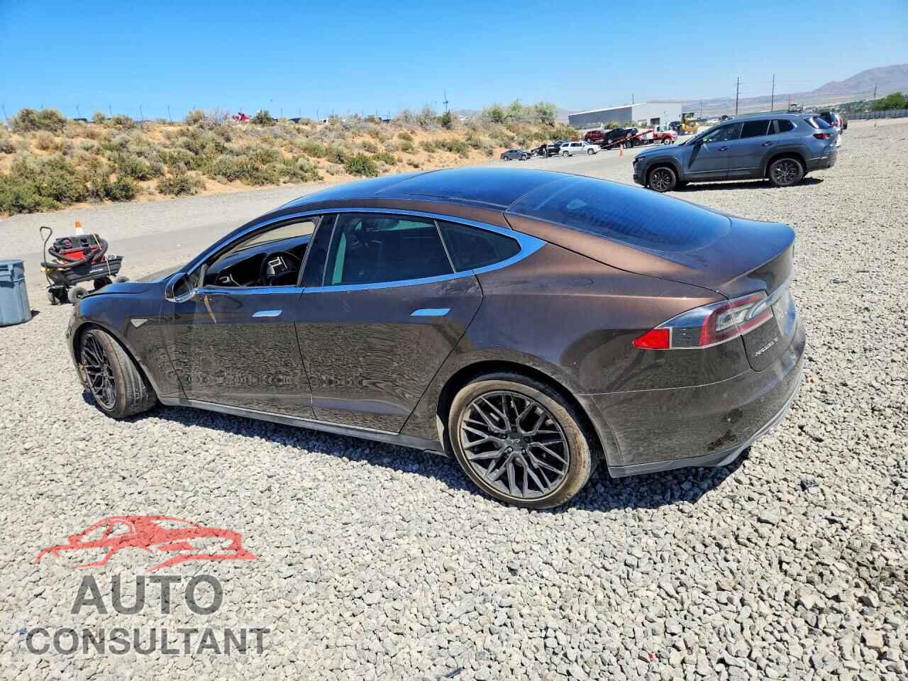 TESLA MODEL S 2014 - 5YJSA1H19EFP48618