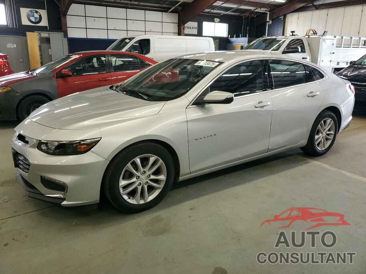 CHEVROLET MALIBU 2018 - 1G1ZD5ST4JF114655