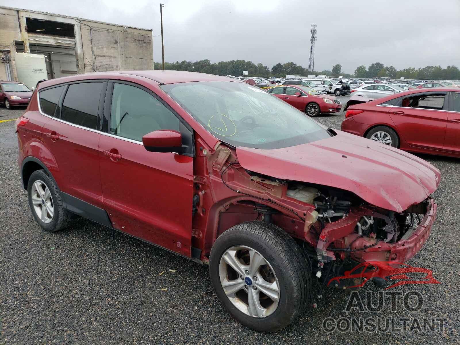 FORD ESCAPE 2016 - 1FMCU0GX7GUC74508